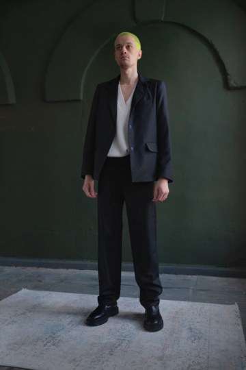 Black woolen trousers for men