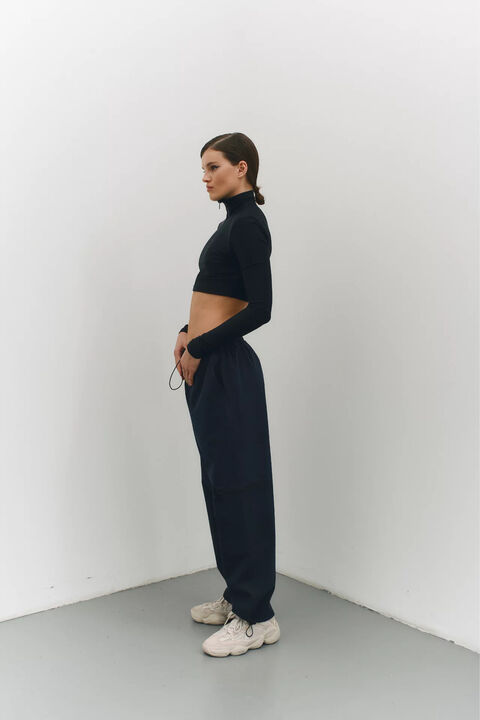 Темно-синие брюки карго