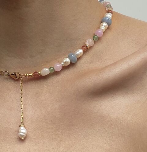 Намисто з перлин та кольорового каміння