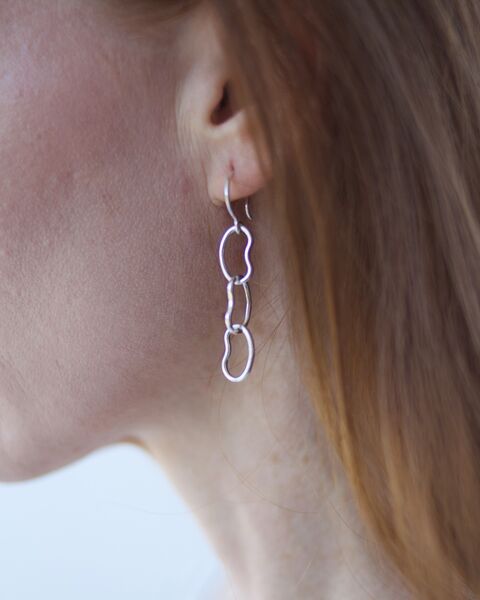 Earrings Bean (on a hook)