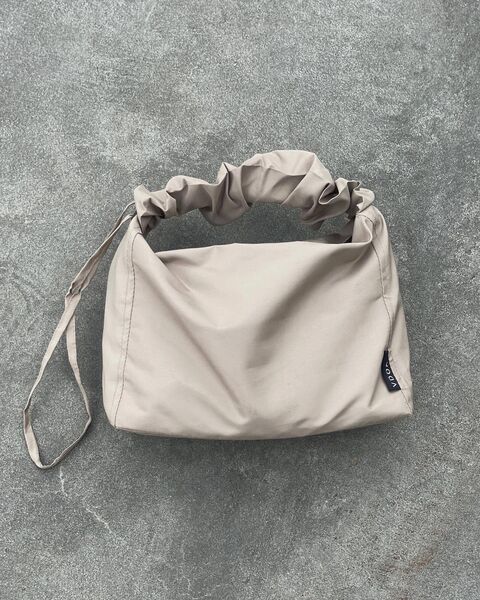 Бежева сумка LILA