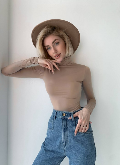 Бежеве боді-водолазка Daisy