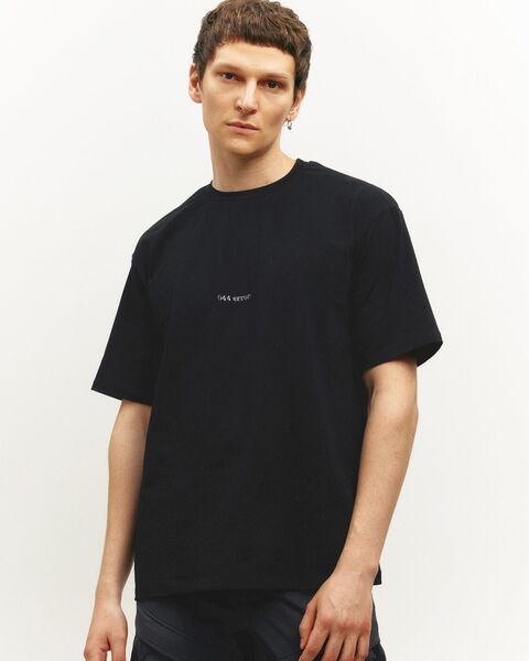 Чорна футболка 044 error