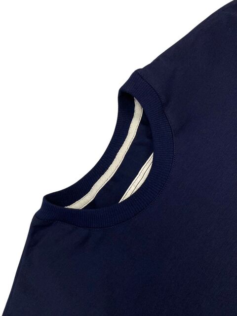 Темно-синий лонгслив