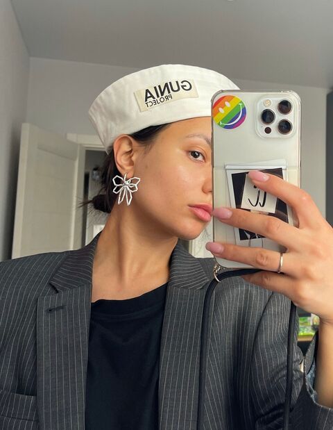 Сережка Біла квітка