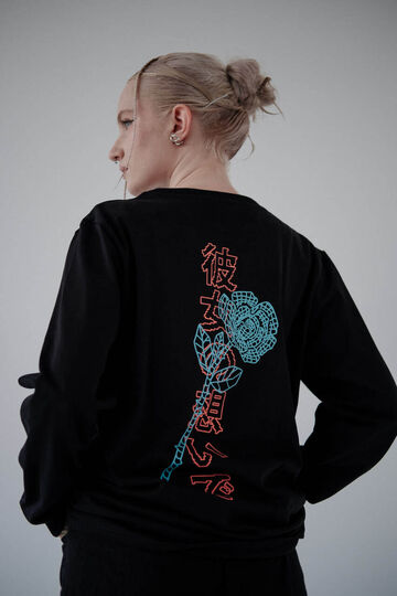 Чорний лонгслів Магнетична троянда