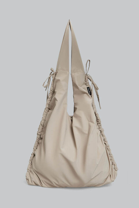 Бежева сумка Fold bag
