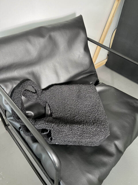 Black hard bag Teddy
