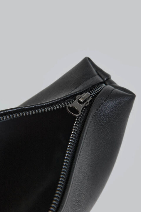 Чорна Cosmetic bag