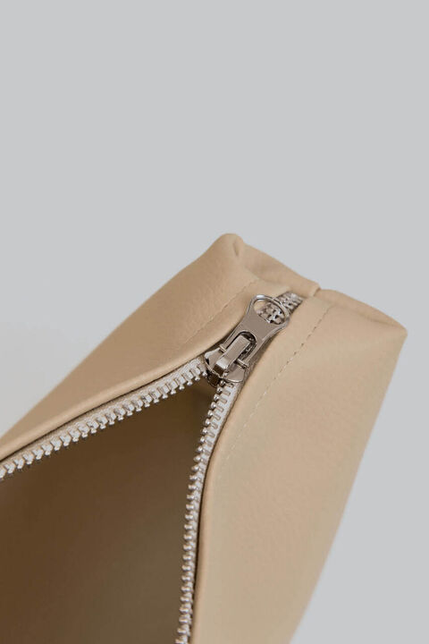 Бежева Cosmetic bag