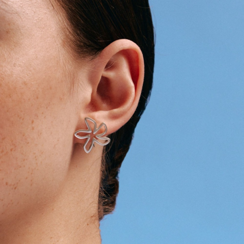 Earrings Flowers (larger)