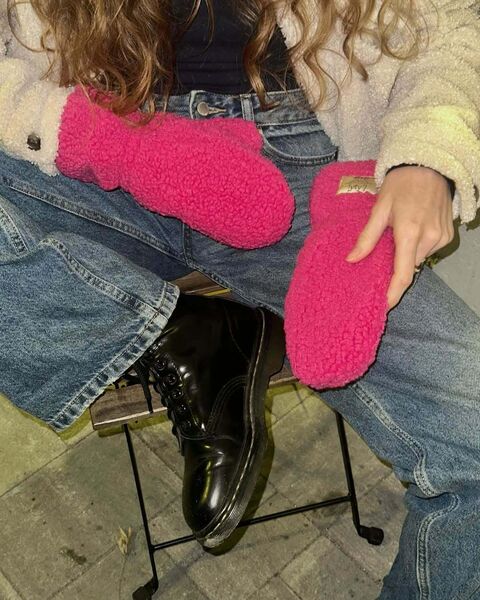 Pink Gloves "Teddy"
