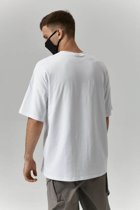 Біла футболка Тур