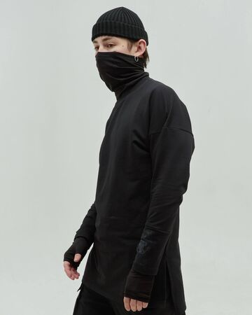 Чорна шапка Леон