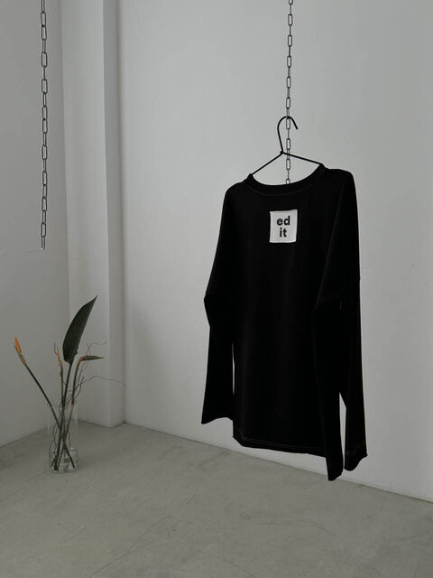 Black longsleeve