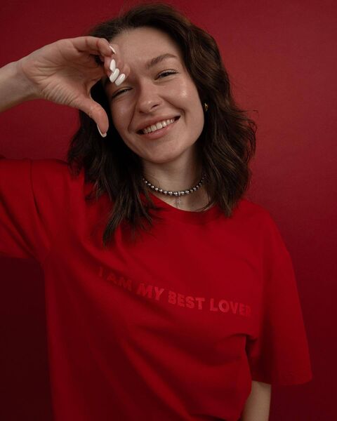 Червона футболка I am my best lover