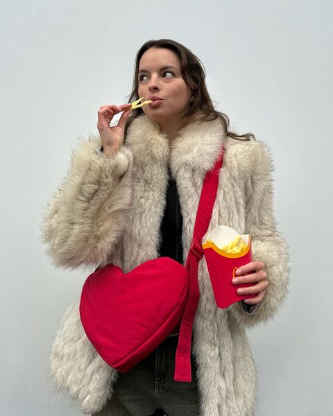 Червона сумка Heart Bag