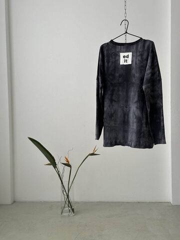 Чорний лонгслів Tie Dye