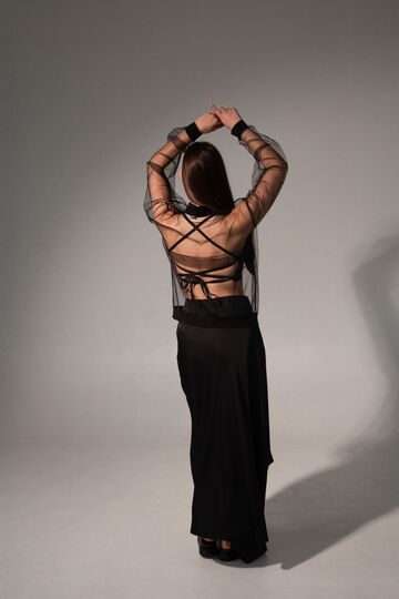 Чорна блуза із сітки