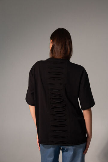 Чорна футболка