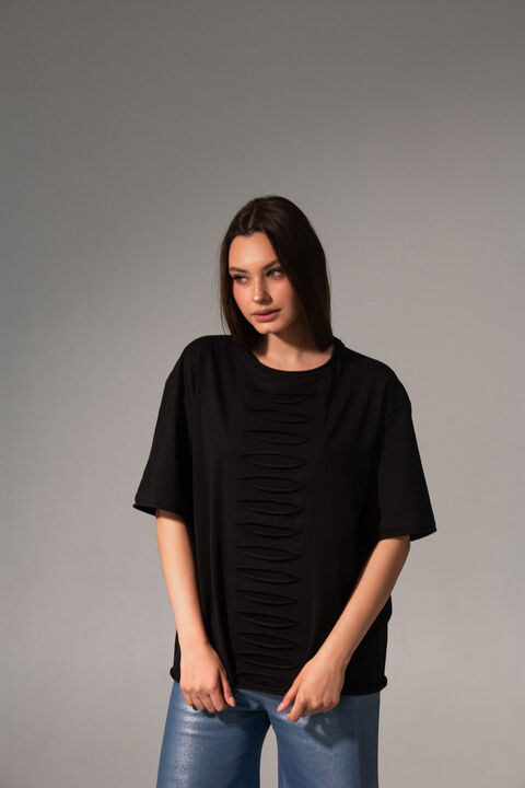 Чорна футболка