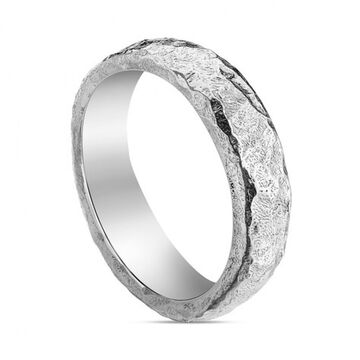 Ring Dzvinko postukana