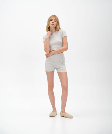 Tight shorts light gray