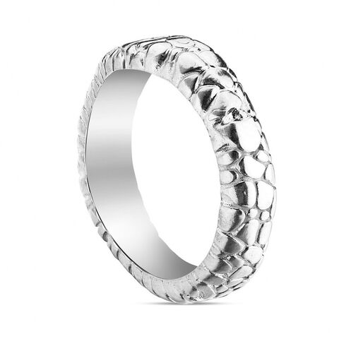 Каблучка Загадково потріскана