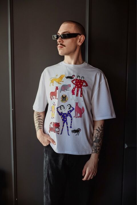 White T-shirt "Fantastic Beasts"