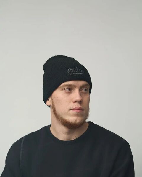 Unisex beanie Elle with embroidery black