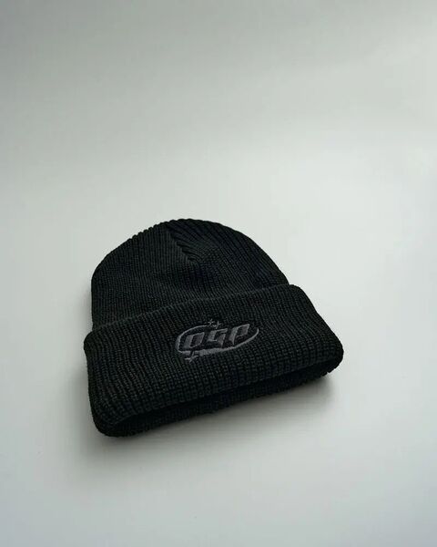 Unisex beanie Elle with embroidery black