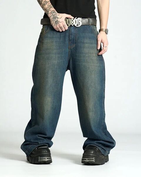 Oversized Skater Jeans in Dark Blue