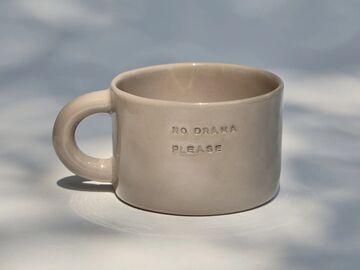 Сіра чашка No drama please