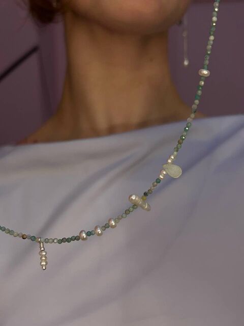 Choker Leaf