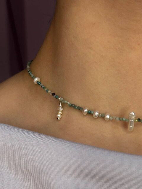 Choker Leaf