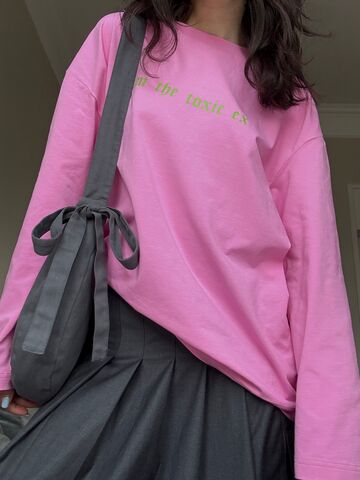 Pink long-sleeve "I am the toxic ex"