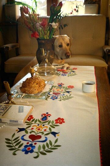 Вишитий ранер для столу Живограй