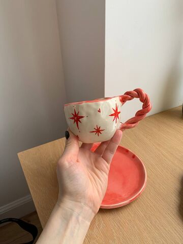 Cup with red stars