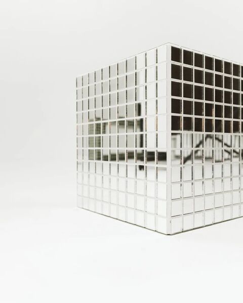 Simple Cube Mirror