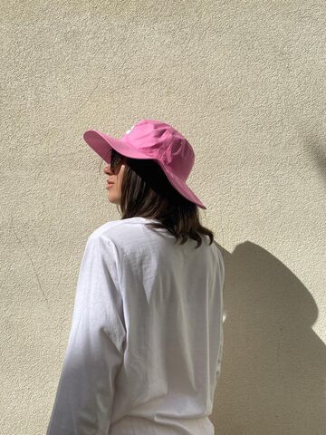 Bright pink panama Camp