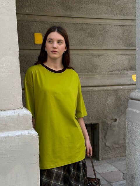 Футболка “Changes” кольору лайм