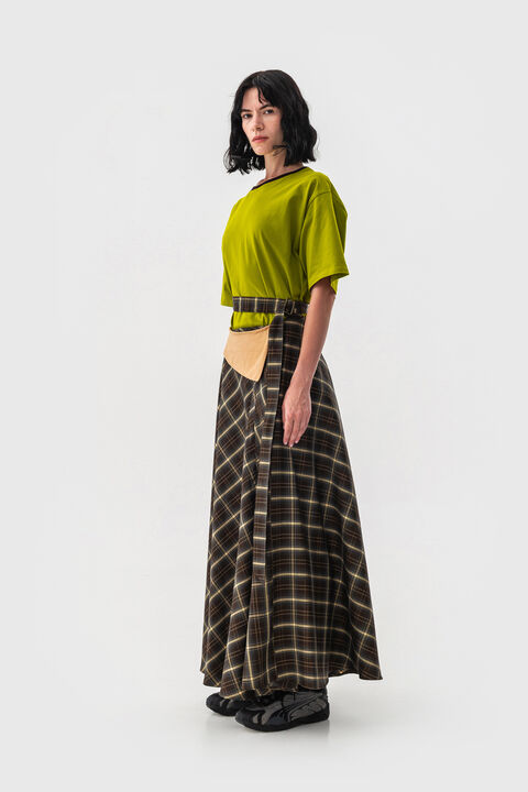 Tailored skirt “Freedom from Discrimination” in chocolate check pattern