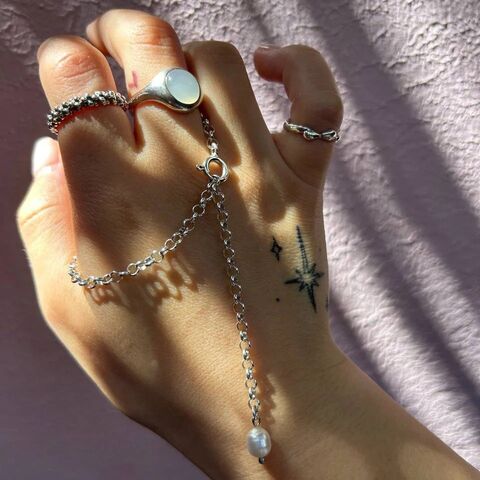 Чокер "Шопард" на карабіні з перлиною