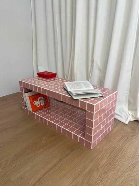 Столик Flat TV Table Tile 5 cm