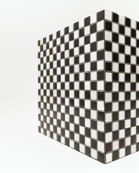 Столик Simple Chess Cube. Tile 2.5 см