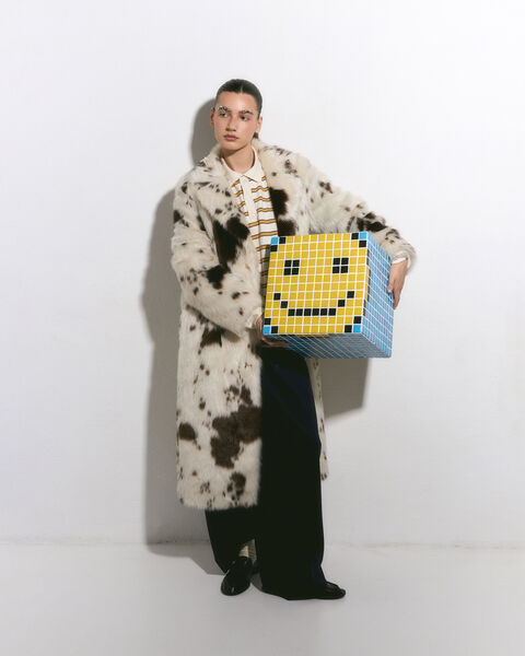 Столик Simple Smile Cube