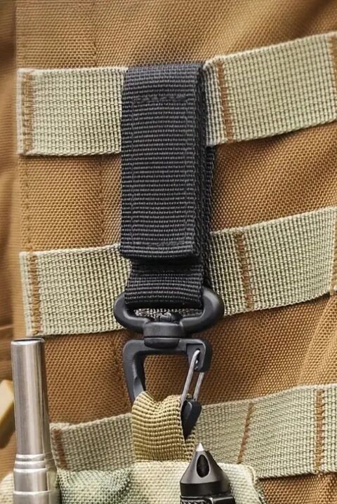 Black keychain with carabiner