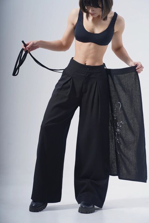 Широкі брюки з льону та вишивкою "Кадзукі"