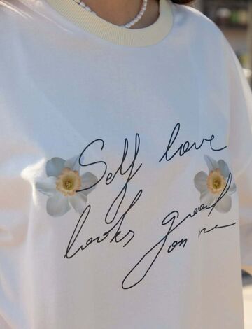 T-shirt "Narcissus"
