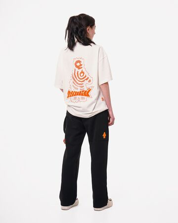 Футболка Рушій молочна